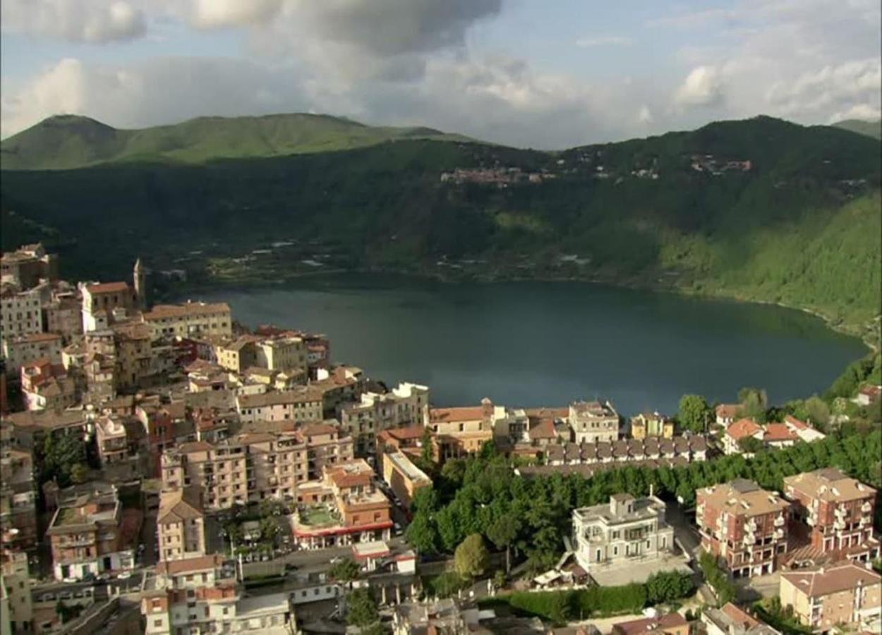 Relax Sul Lago Apartment Genzano di Roma Exterior photo